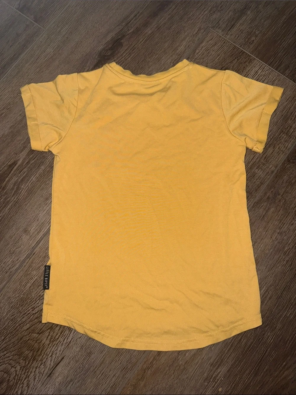 EUC Little Bipsy Pocket Tee